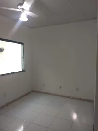 Imagem Casa no Eduardo Gomes - 3 Quartos, Suíte, 2 Banheiros, 2 Vagas de Garagem - Confira!