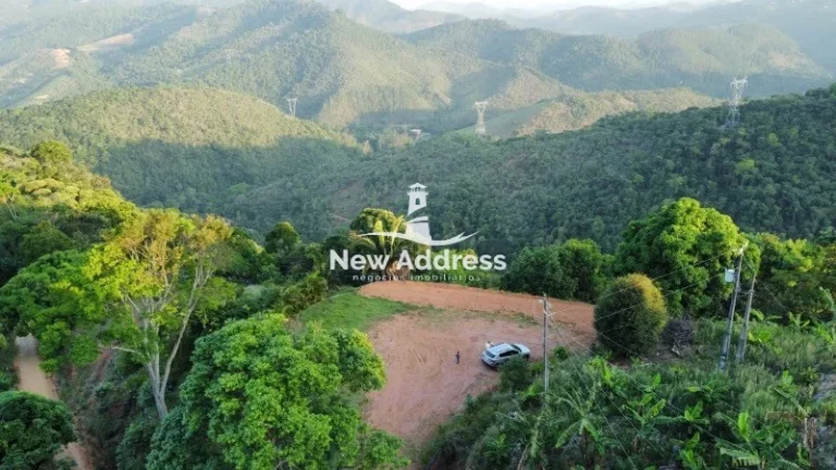 Imagem Terreno de 10 mil m² à venda em Birircas - Domingos Martins