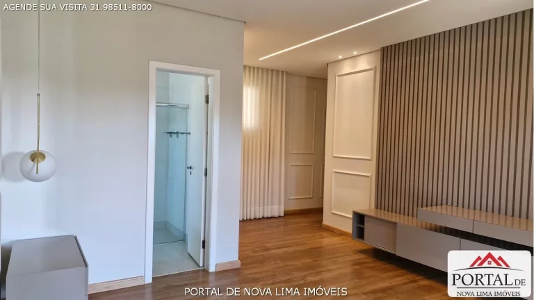 Imagem Casa a venda no Vila del Rey em Nova Lima. Casa com vista para a mata e para o condomínio Vale dos Cristais. Casa recebe sol da manhã