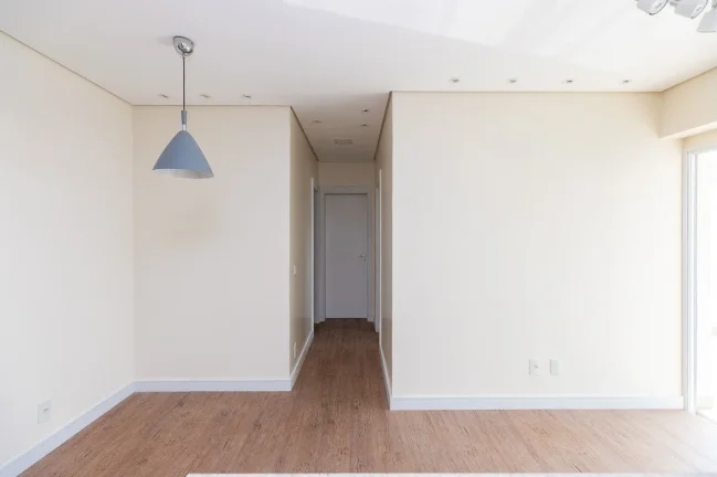 Imagem Apartamento 72M², 2Q, 1 Suíte, 2 Banheiros, 2 Vagas, Academia, Piscina, Churrasqueira, Piscina Aquecida e Coberta, Quadra Squash, Cinema, SPA, Gerador