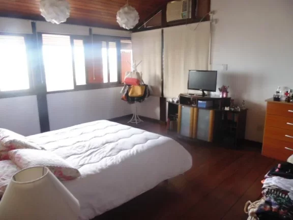 Imagem CASA À VENDA, BAIRRO DA GLÓRIA - MACAÉ/RJ.