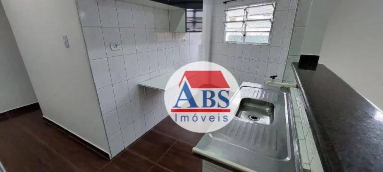 Imagem Apartamento com 2 dormitórios à venda 100 metros da praia por R$ 190.000