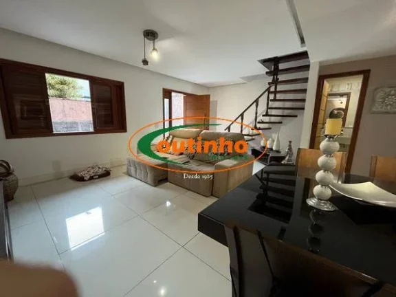 Imagem (60000) Rua Hildegardo de Noronha - Alto - Teresopolis