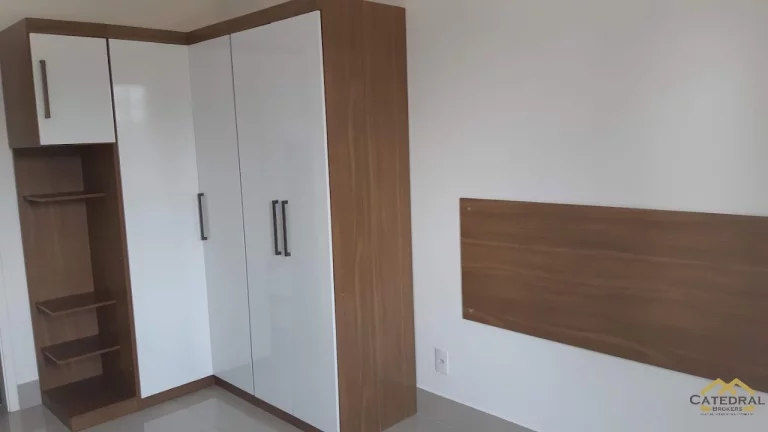 Imagem Apartamento a Venda com 2 dormitórios (1 suíte) próximo a Anhanguera