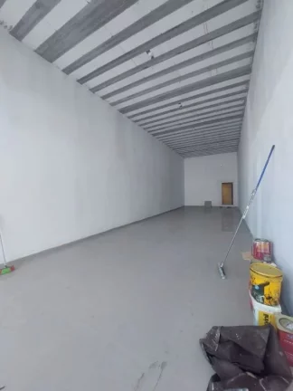 Imagem Salão para alugar, 95 m² por R$ 3.036,98/mês - Centro - Poá/SP