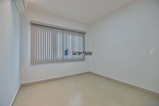 Imagem Casa em Condomínio para Venda em Brasília, Setor Habitacional Jardim Botânico, 2 dormitórios, 1 suíte, 3 banheiros, 4 vagas
