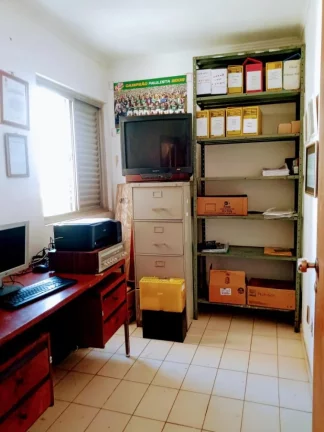 Imagem Apartamento de padrão Superior a venda com 3 dormitórios no centro de Tatuí /SP