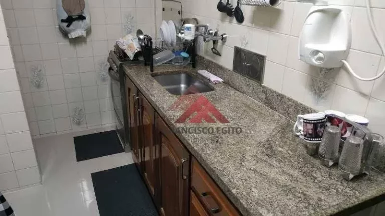 Imagem Apartamento com 2 dormitórios à venda, 54 m² por R$ 200.000,00 - Barreto - Niterói/RJ
