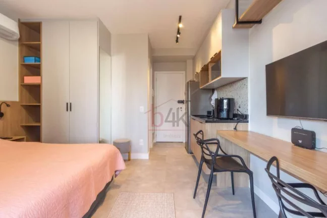 Studio Mobiliado 25m² no Brooklin: Lazer Completo ao Lado do Metrô