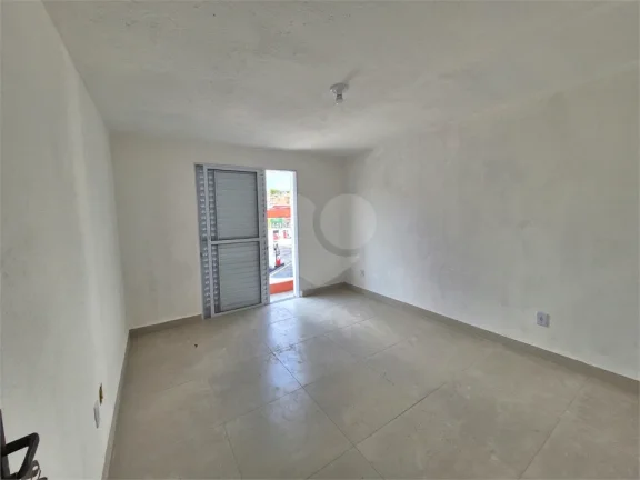Imagem Apartamento para alugar com 2 quartos no condomínio Ariosto, São Paulo - SP