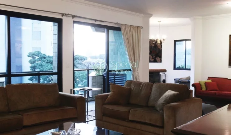 Imagem Excelente apartamento, 326 metros, 4 dormitórios, 2 suítes, 2 quartos com uma suíte americana, sa...