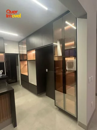 Imagem Casa em Condomínio de Luxo em Ribeirão Preto-SP, Bairro Terras de Florença: 3 Quartos, 3 Suítes, 5 Banheiros, 4 Vagas - 174,52 m².