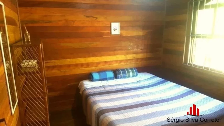 Imagem Casa para Venda com 03 quartos no Vale Encantado.
