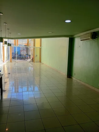 Imagem Imóvel Comercial para alugar em Centro de 714.65m² com 4 Garagens