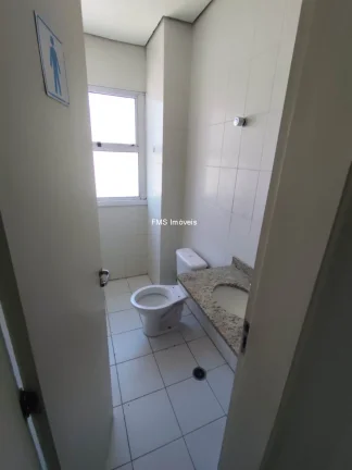 Imagem Galpão com 881m2 em Cajamar/SP