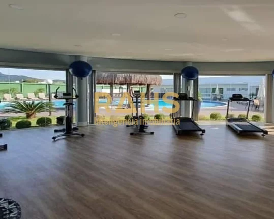 Imagem Linda Casa em Condomínio Fechado - Balneário Camboriú/SC Casa finamente mobiliada, em condomínio...