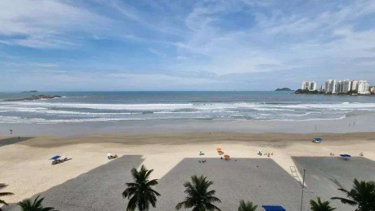 Imagem Apartamento com 3 dormitórios à venda, 188 m² - Pitangueiras - Guarujá/SP