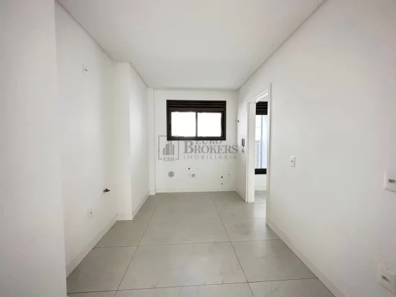 Imagem Apartamento com 4 suítes à venda no Centro de Balneário Camboriú/SC
