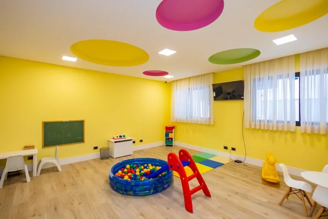 Imagem Cobertura Mercês Duplex Nova pronta para morar!