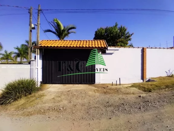 Apartamento para Venda em Espírito Santo do Pinhal, Área Rural de Espírito Santo do Pinhal, 3 dormitórios, 1 suíte, 4 banheiros, 20 vagas