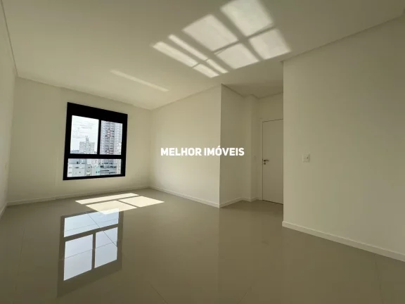 Imagem Apartamento à venda com 3 suítes no centro Sul de Balneário Camboriú - SC