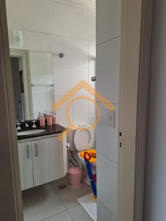 Imagem Imperdível oportunidade: Casa à venda em São Paulo-SP, Vila Gea, 3 quartos, 1 suíte, 2 salas, 3 banheiros, 2 vagas, 140m²!