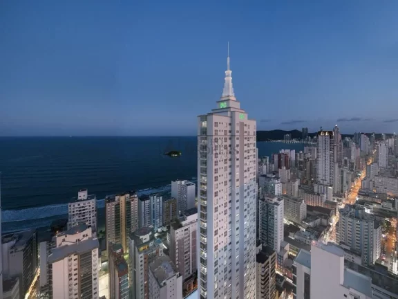 Imagem Apartamento Quadra Mar em construção com 4 suítes em Balneário Camboriú