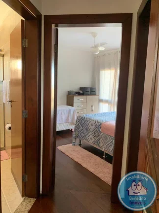 Imagem VENDO BELA EM CASA PORTO SEGURO COM VISTA PARA O MAR