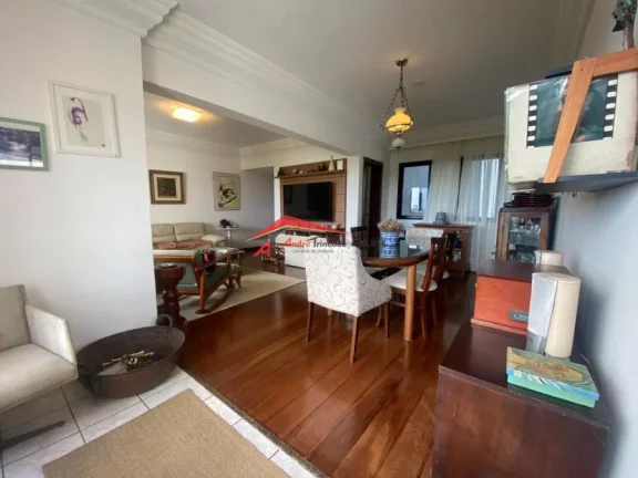 Imagem Excelente apartamento de 131m² 4 dormitórios, sendo 2 suítes