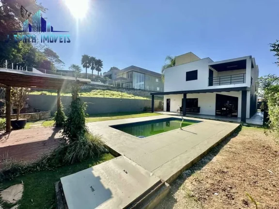 Imagem Cond. Vintage Granja Viana - Moderna, 4 suítes (1 no térreo), piscina!