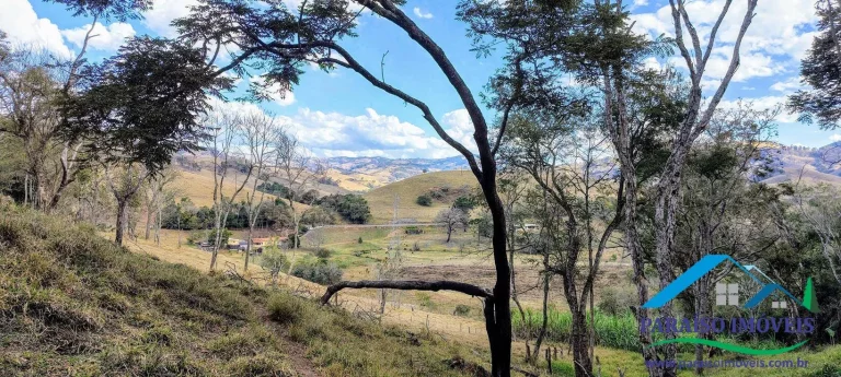 Imagem Oportunida Única! terreno Rural com nascentes no Caminho da Fé!
