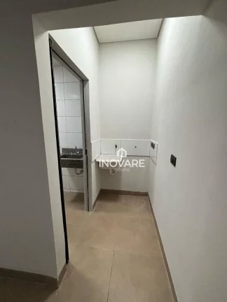 Imagem Kitnet com 1 dormitório para alugar, 30 m² por R$ 900,00/mês - Setor Brasília - Itumbiara/GO
