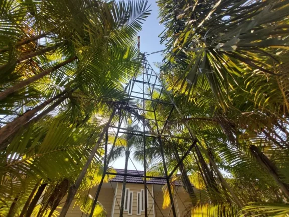 Imagem Sobrado com 4 dormitórios à venda, 221 m² por R$ 1.700.000,00 - Mirim - Praia Grande/SP