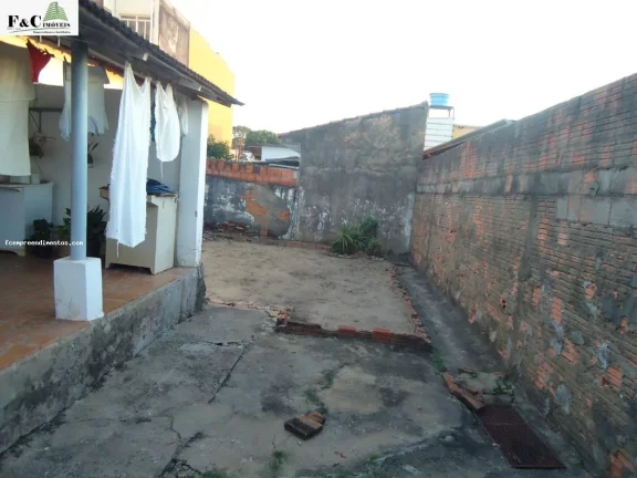 Imagem Terreno para Venda em Limeira, Vila Queiroz, 1 dormitório, 1 banheiro, 1 vaga