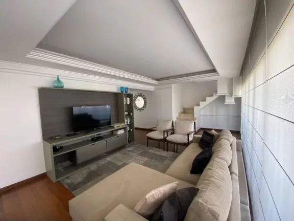 Imagem Cobertura impecÃ¡vel em Santana. SÃ£o 450mÂ² de Ã¡rea privativa, 3 suÃ­tes e 6 vagas na garagem. SuÃ...