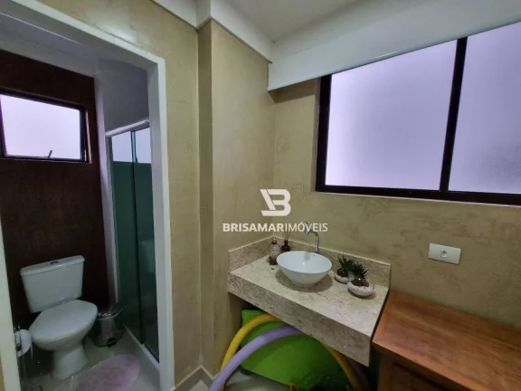 Imagem PITANGUEIRAS- BELÍSSIMO APARTAMENTO TOTALMENTE REFORMADO E DECORADO, 02 VAGAS DE GARAGEM NO PRÉDIO, MARAVILHOSA ÁREA DE LAZER .