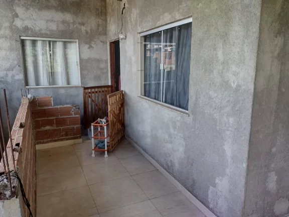 Imagem VENDE-SE CASA COM TERRENO GRANDE CRECI/MG 42.187