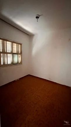 Imagem CASA À VENDA COM 4 DORMITÓRIOS NO CENTRO DE UBATUBA- SÃO PAULO