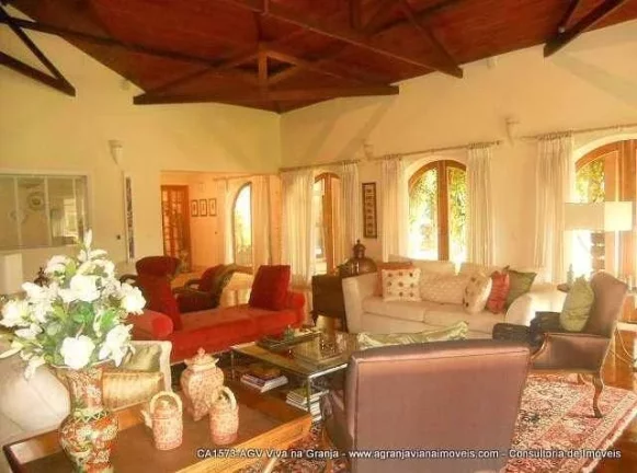 Imagem Granja Viana - Condomínio Jardim Mediterrâneo. Cinematográfica.