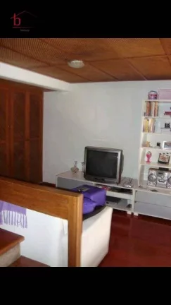 Imagem Cobertura tríplex venda Brooklin Paulista. 2 quartos (1 suíte), 87m² de área. Rua Barão do Triunfo 314 - Ascot.