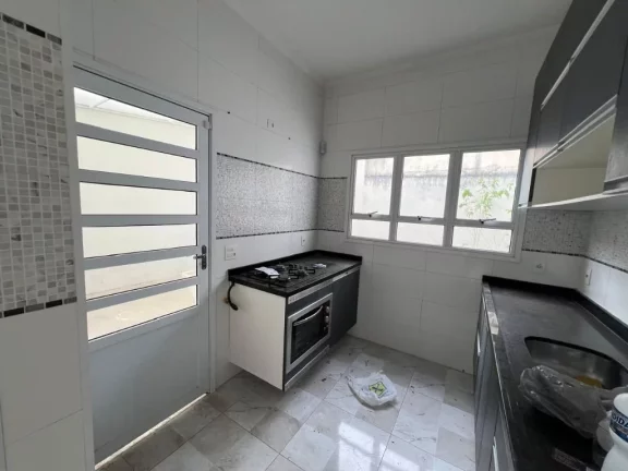 Imagem Sobrado com 3 dormitórios à venda, 132 m² por R$ 665.000,00 - Vila Amorim - Suzano/SP