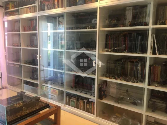Imagem Casa Duplex para Venda de 3 Quartos no Recreio com 264 m²