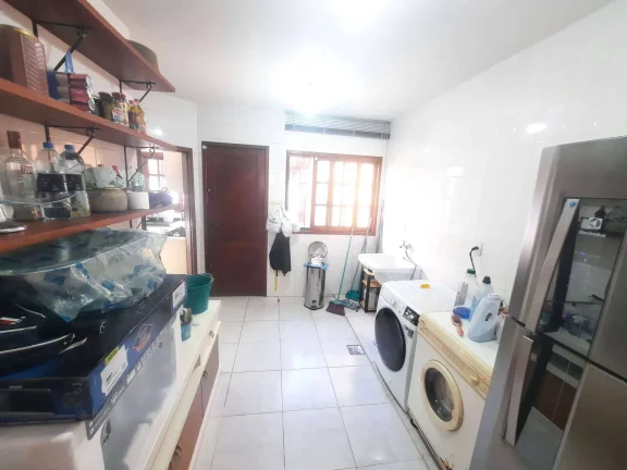 Imagem Casa à Venda, 235 m2, 4 Dormitórios(1S), Santa Mônica, Florianópolis/SC