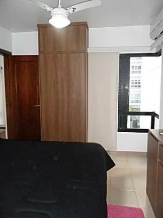Imagem Pitangueiras - Lindo Apartamento, Vista Maravilhosa do Mar, Calçadão, 1 por andar