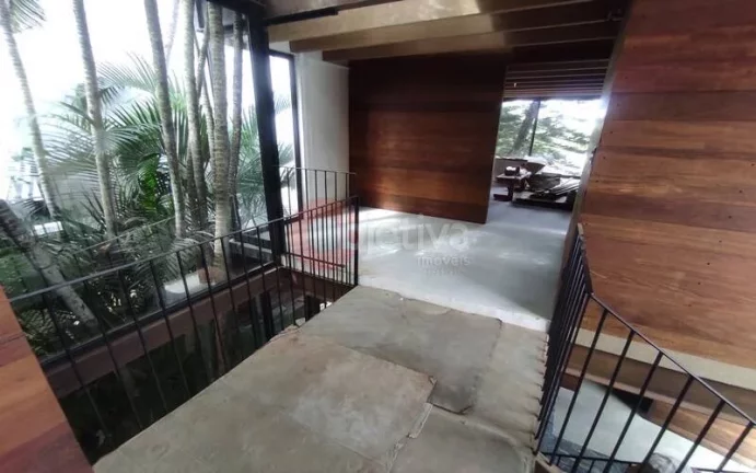 Imagem Casa diferenciada com 3 quartos a venda na Passagem em Cabo Frio