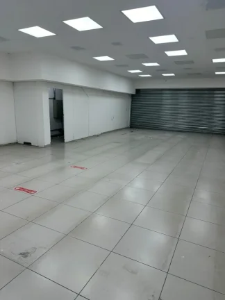 Imagem Excelente Salão para locação no Bairro Santa Terezinha em Santo André