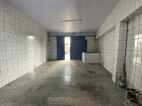 Imagem Galpão em Local Estratégico no Pontilhão – Excelente Oportunidade Comercial!