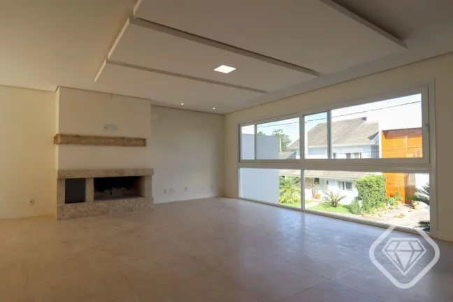 Imagem Casa em Condomínio Alto Padrão no Altos do Lago, Zona Sul de Porto Alegre

Brilhante Imóveis apre...