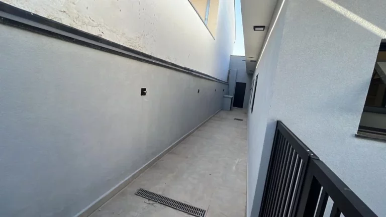 Imagem Linda Casa à Venda no Condomínio Villa Preciosa, Cabreúva-SP