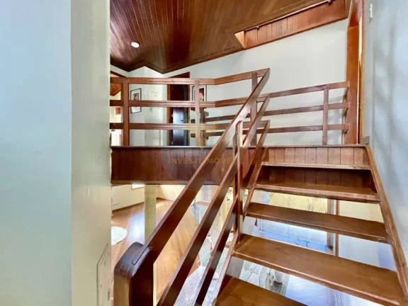 Imagem Casa em Condomínio a Venda no bairro Granja Viana - Cotia, SP
